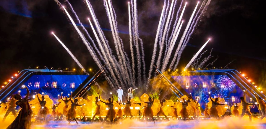 official giantstage of the da nang firework festival