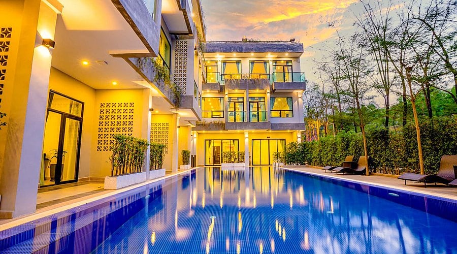 Rainforest Hotel By NSUN