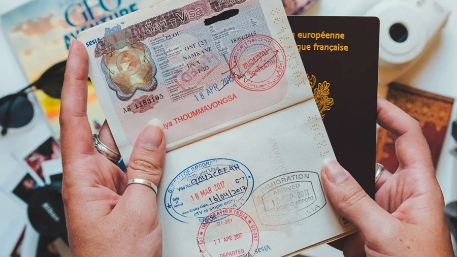 Tourist visa to Laos