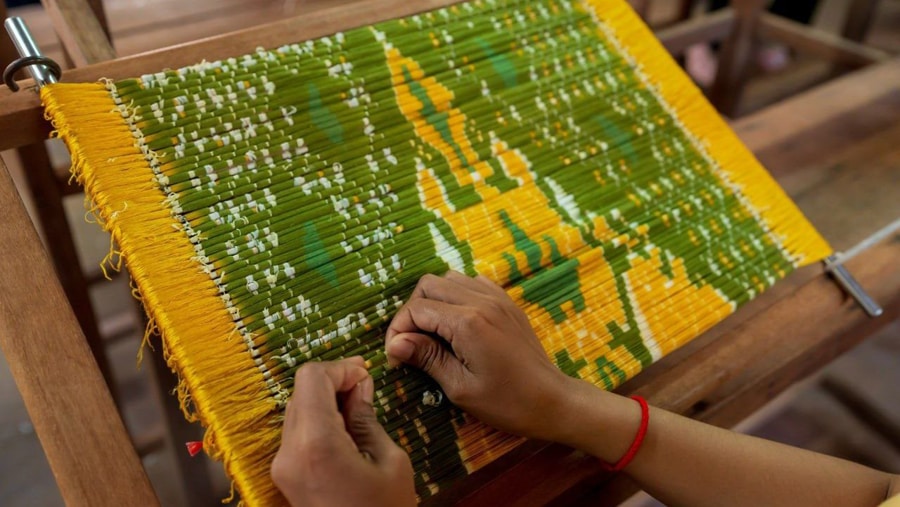 Traditional Weaving Workshop