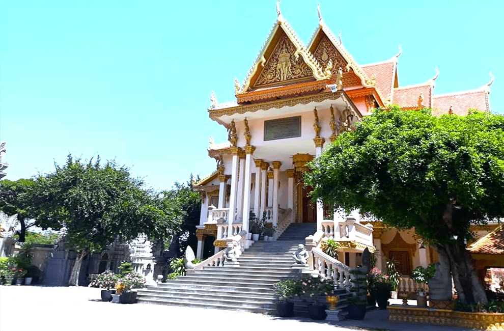 Unique Architecture Of Wat Langka