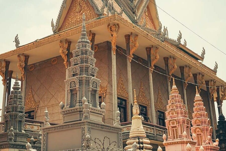 Wat Langka is a peaceful Buddhist temple in the heart of Vientiane
