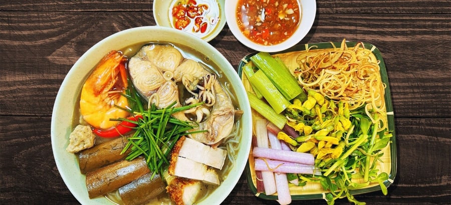 Bun Mam is a type of Vietnamese noodle soup