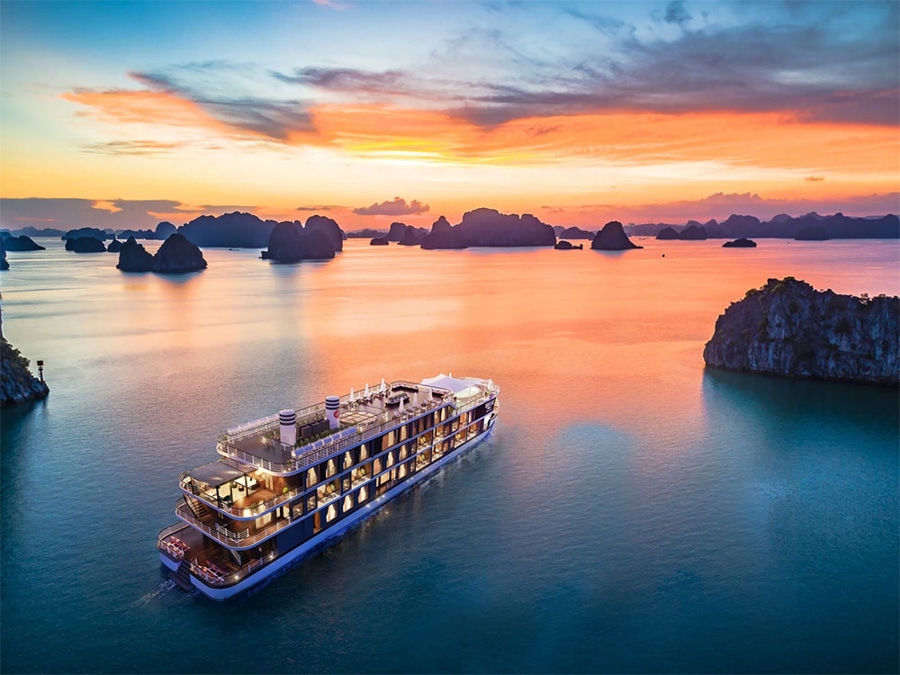 Enjoy Sunset Views From The Sundeck