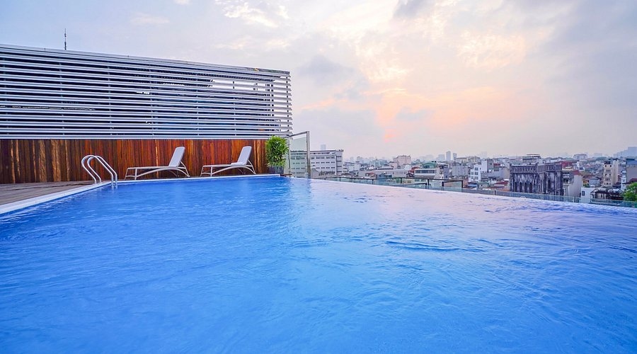 Infinity Swimming Pool Anatole Hotel Hanoi